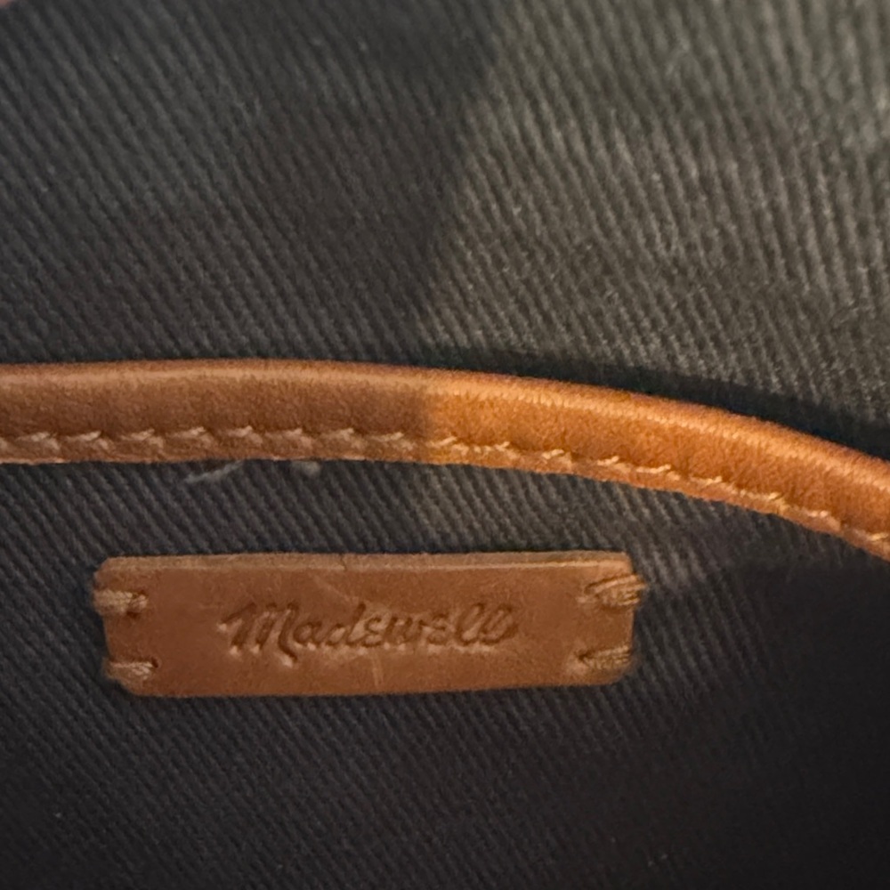 Madewell Brown Leather Crossbody - Picture 4 of 4